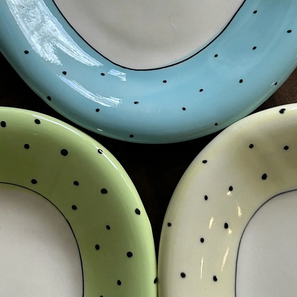 Rae Dunn Artisan Collection by Magenta Small Oval Dot Trim Plates Set of 3  EUC